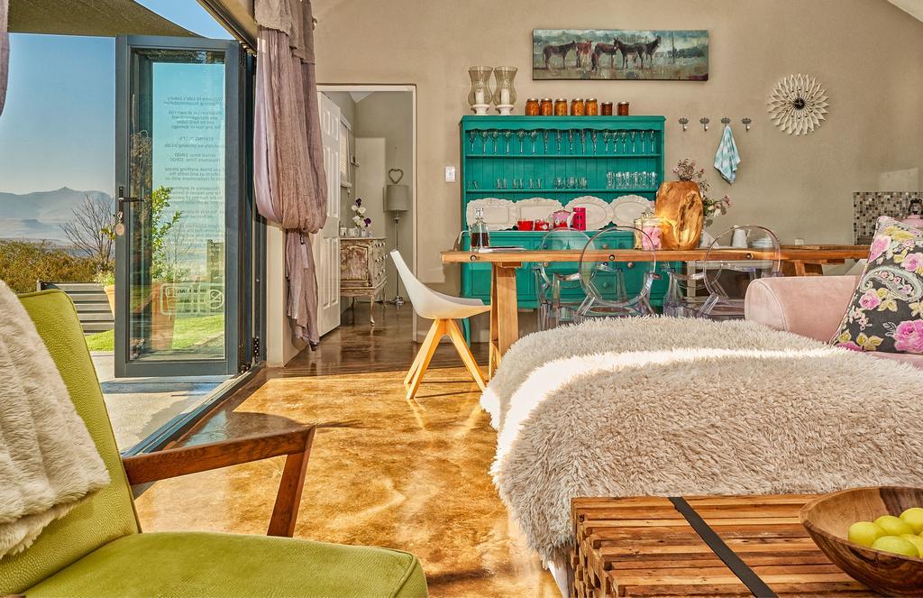 Lola'S Self Catering Accommodation كلارينس المظهر الخارجي الصورة